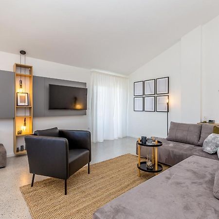 Apartment Laurus Salatić Exteriör bild